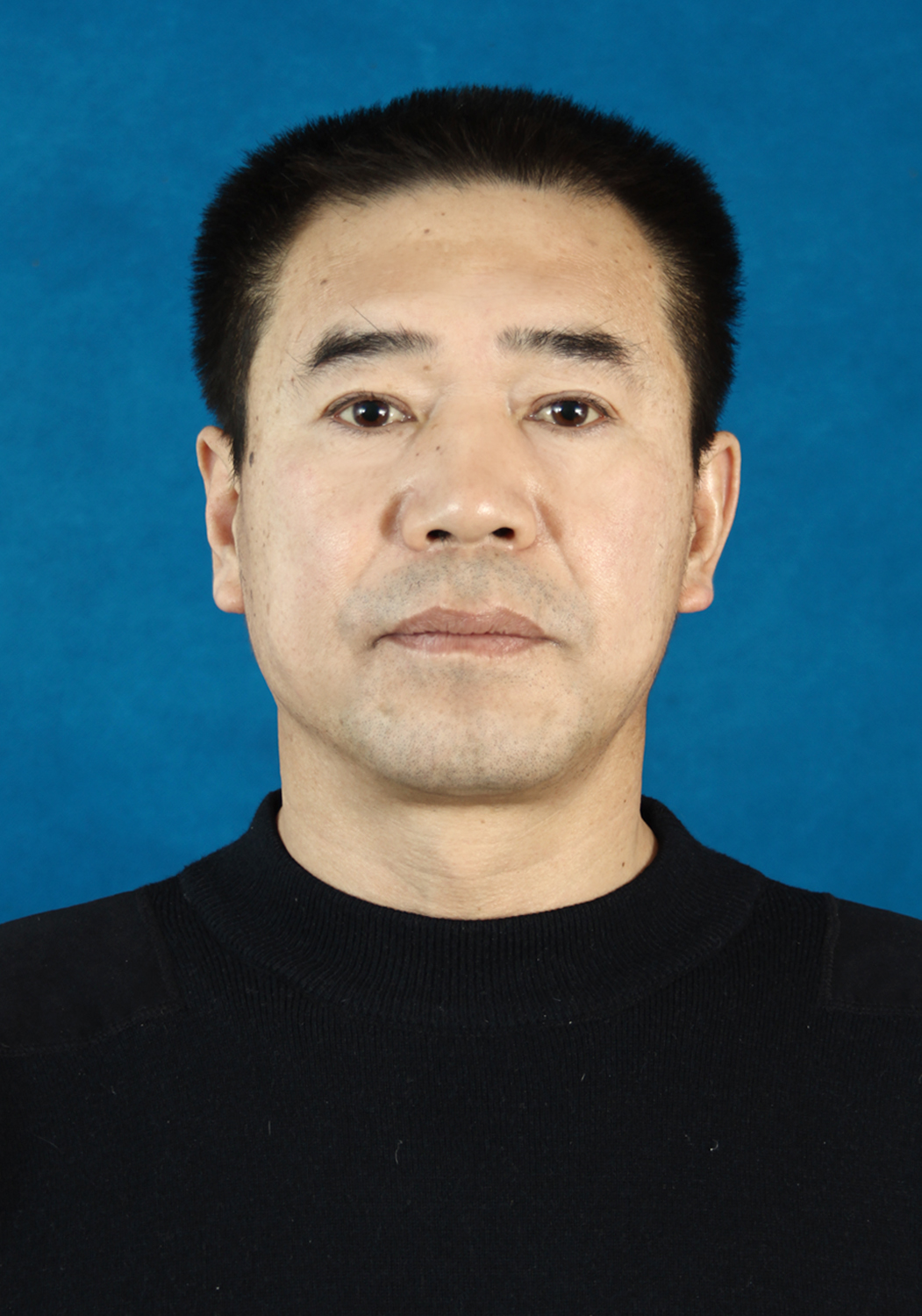 体育教研部党总支书记    徐金星体育教研部主任       魏晓峰体育